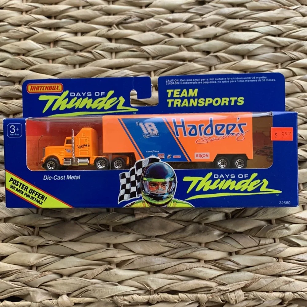 Matchbox Days of Thunder 18 Hardee's Team Transport Truck Diecast Racing 1990s